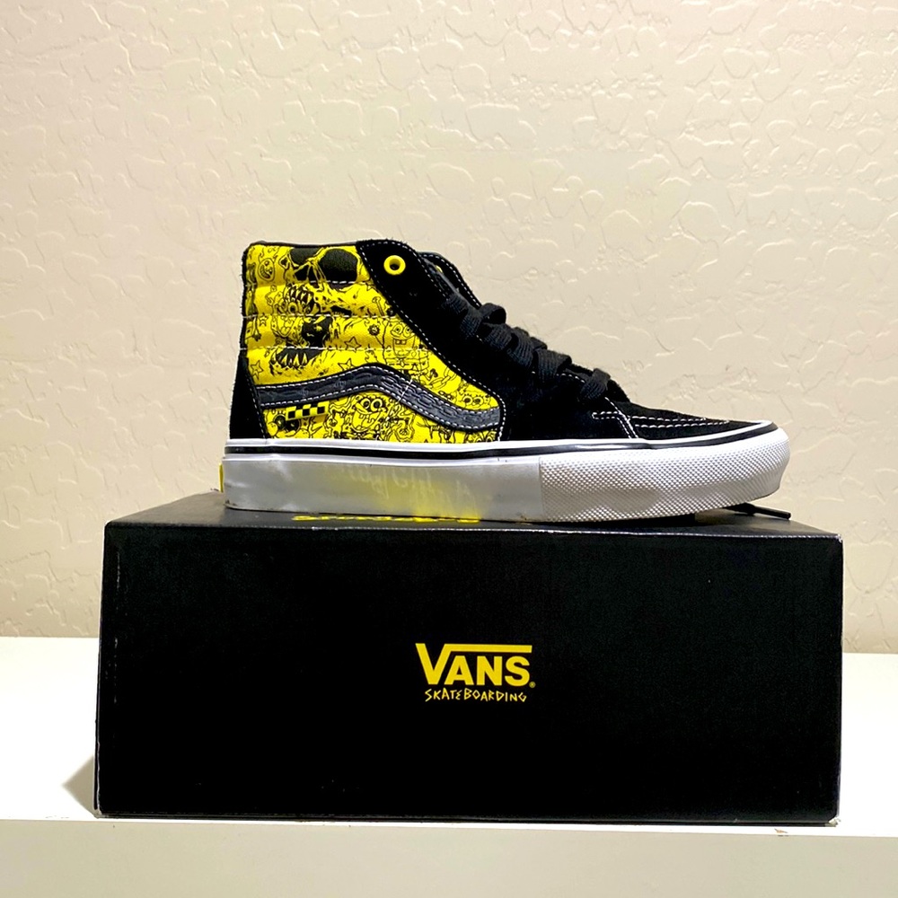 Slightly used SpongeBob edition Vans